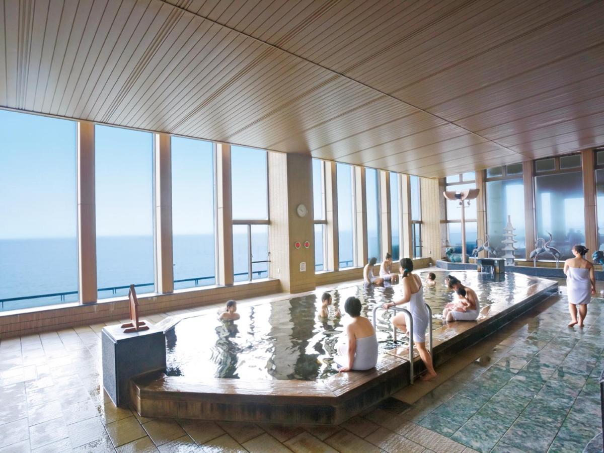 Ryugujo Spa Hotel Mikazuki Ryugutei Kisarazu Buitenkant foto